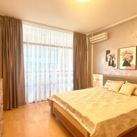 Bratanov Avenue Center Sunny Beach