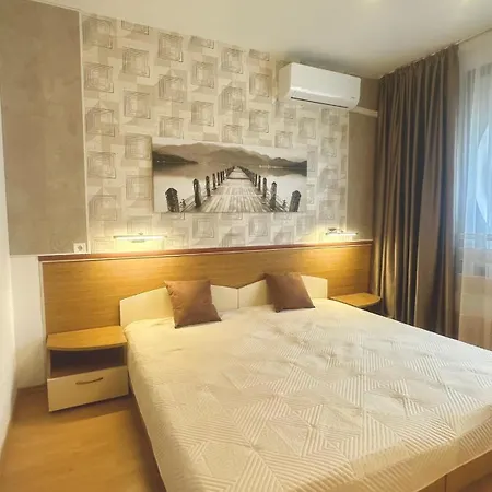 Bratanov Avenue Center * Sunny Beach