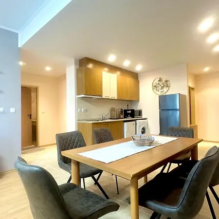 דירה Bratanov Avenue Center